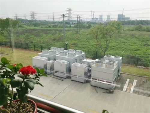 冷卻塔填料：方形冷卻塔的清除工作一般有幾種方案(圓形冷卻塔與方形冷卻