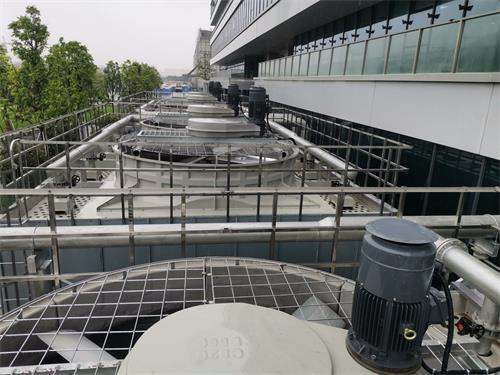 方形冷卻塔的組成與安裝(225噸方形冷卻塔安裝步驟)
