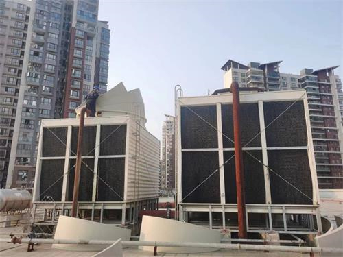 注塑機冷卻塔的應用范圍(注塑機冷卻塔接駁器售后)